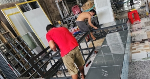 NHÔM KÍNH QUỐC TUẤN