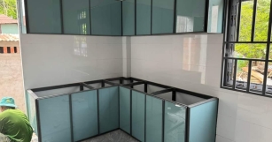 NHÔM KÍNH QUỐC TUẤN