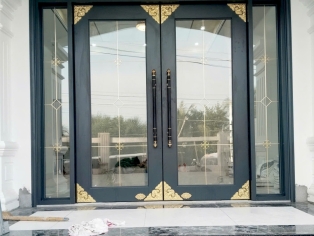 NHÔM KÍNH QUỐC TUẤN